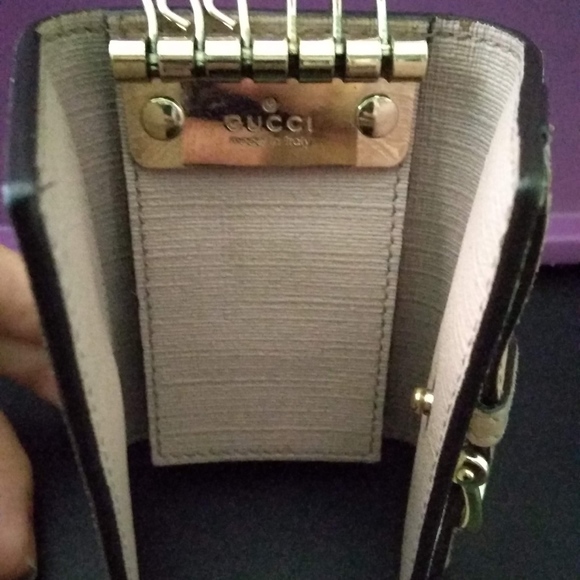 Gucci Key Holder Wallet - Picture 6 of 7